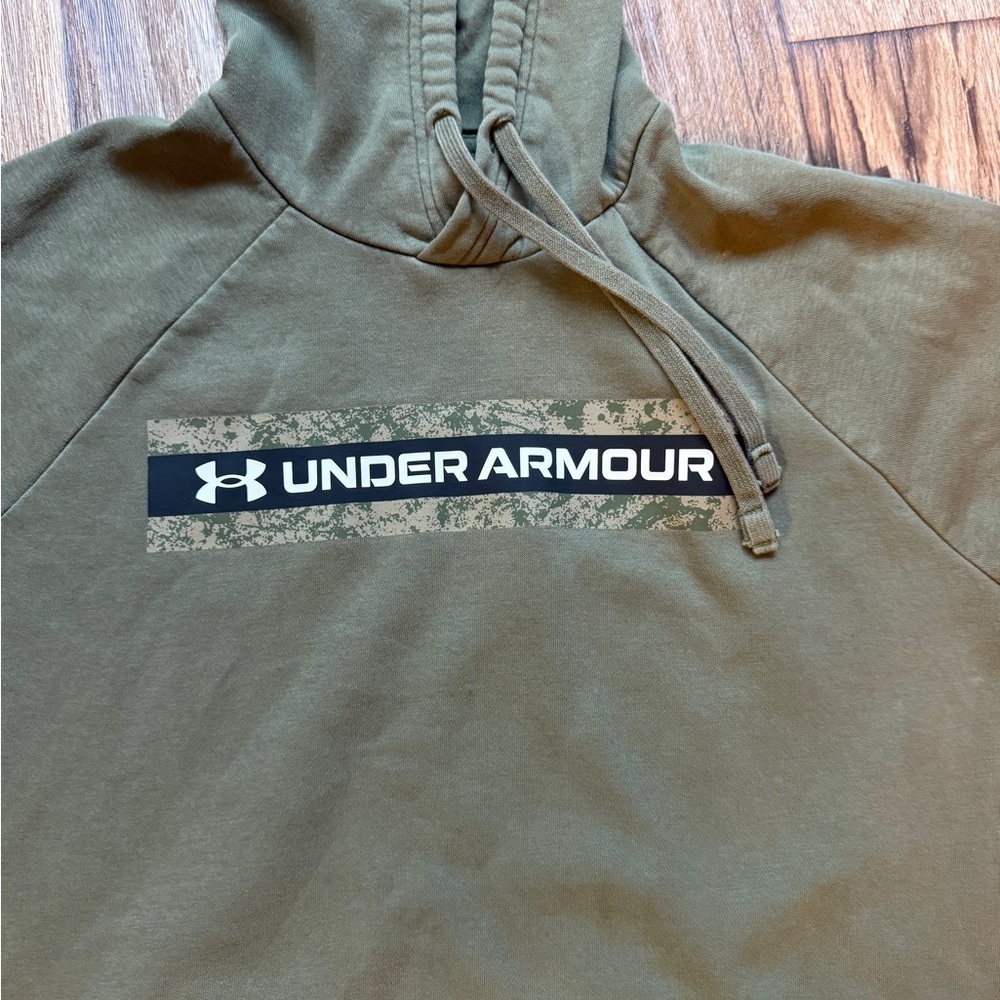 Under Armour Forest Green Pullover